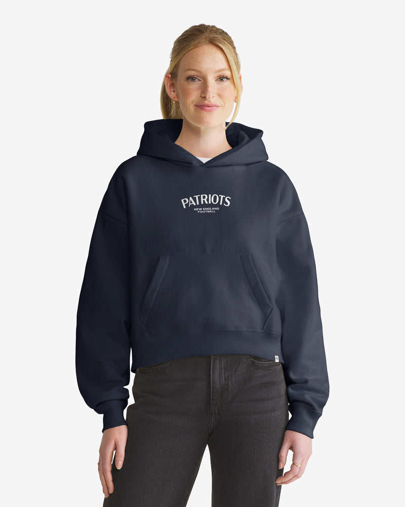NEW ENGLAND PATRIOTS HADRIAN '47 FOUNDATION HOOD WOMENS